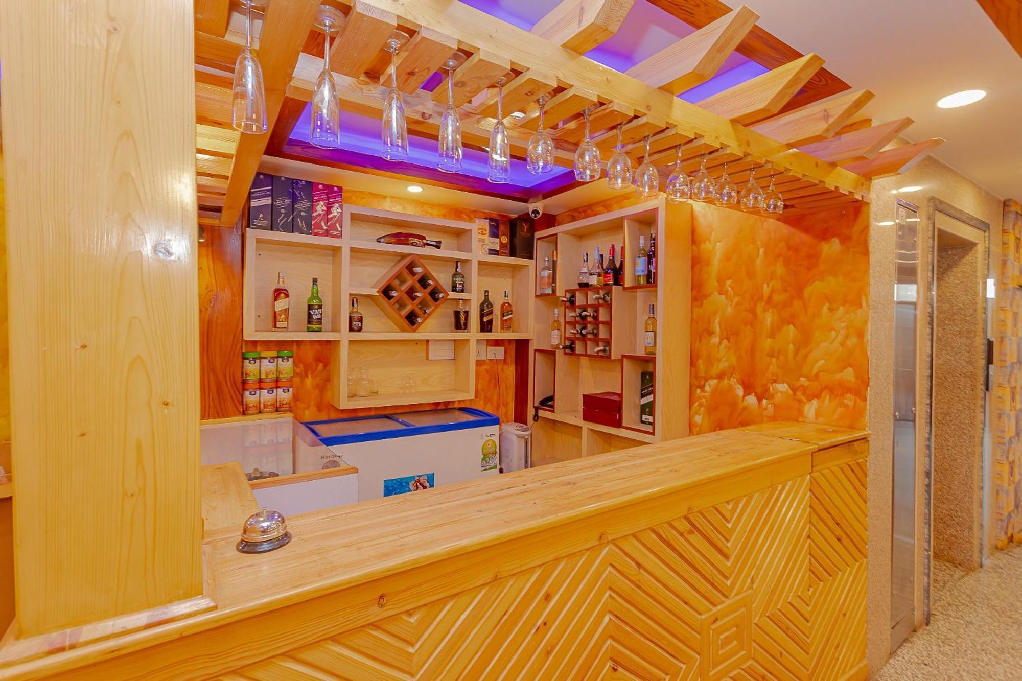 Oyo 799 Hotel Tik Tok Pvt Ltd. 加德满都 外观 照片