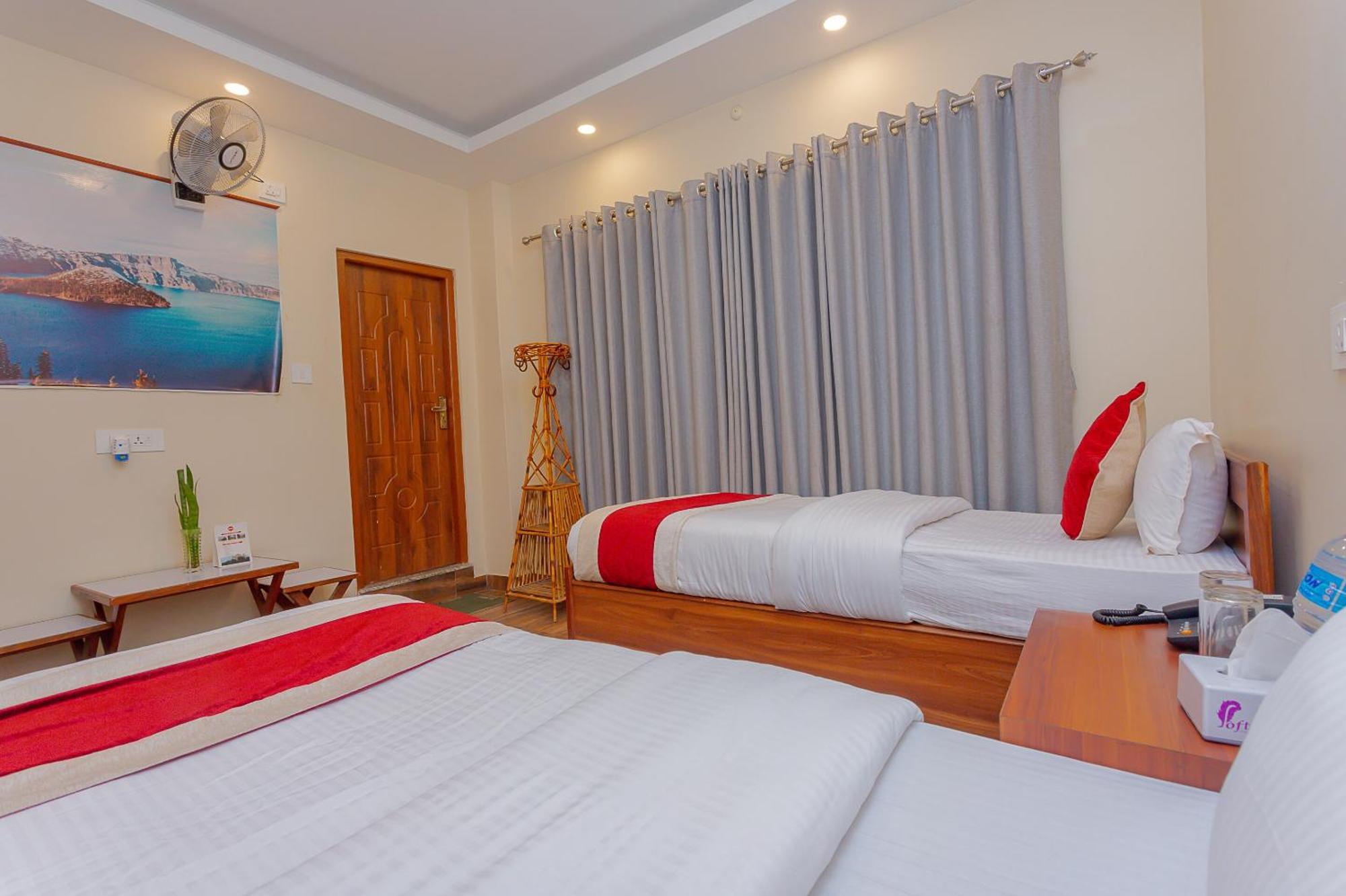 Oyo 799 Hotel Tik Tok Pvt Ltd. 加德满都 外观 照片