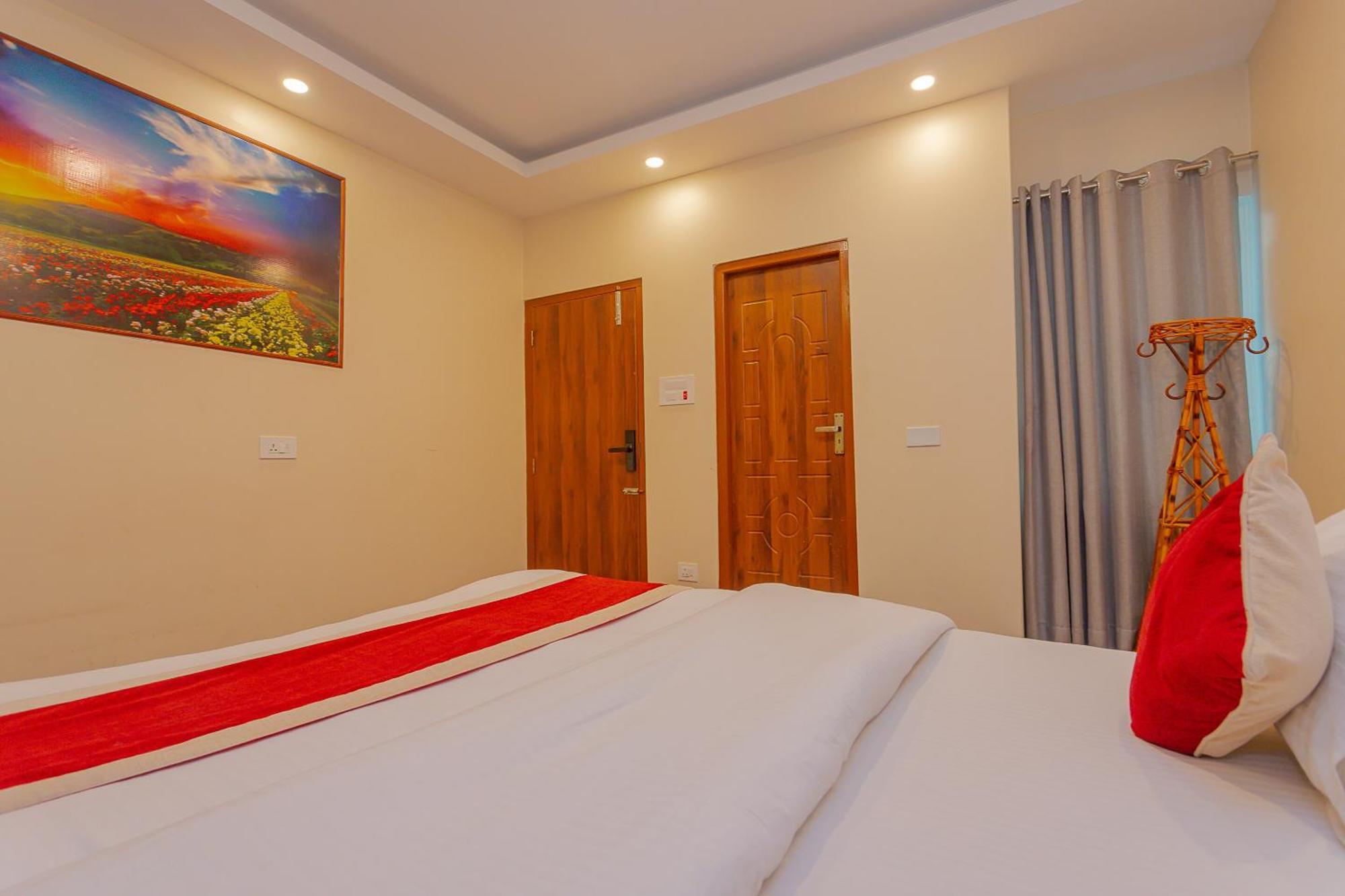 Oyo 799 Hotel Tik Tok Pvt Ltd. 加德满都 外观 照片
