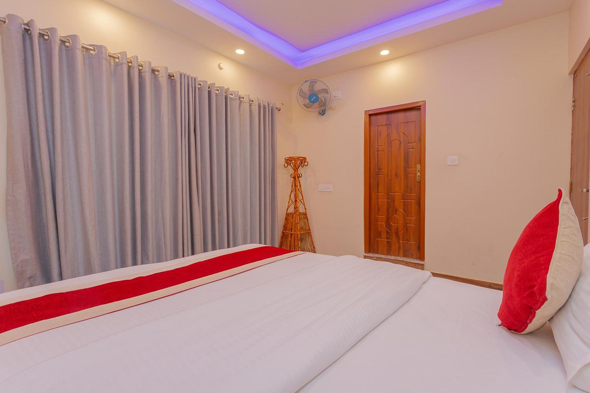Oyo 799 Hotel Tik Tok Pvt Ltd. 加德满都 外观 照片